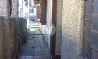 Imagem 5: Casa à venda, localizada no bairro Menino Jesus, com 3 dormitórios e pátio!