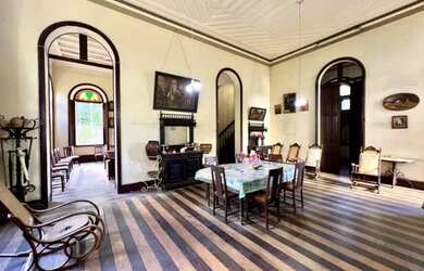 Imagem 8: Palacete Amyntas de Lemos, 993,94m², 4/4 em frente ao Bosque Rodrigues Alves