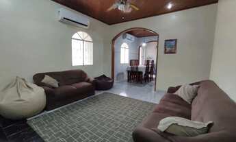 Imagem 5: OPORTUNIDADE! Casa Climatizada 3 Quartos (1 Suíte) c/ Piscina e Churrasqueira no Parque 10