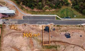 Imagem: Terreno com aproximadamente 266m² no Condomínio