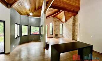 Imagem 4: Casa à venda Monte Verde em Camanducaia