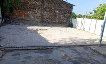 Imagem 2: Vendo esse terreno no alto da esperança