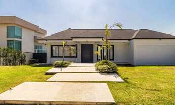 Imagem 2: Explore o perfeito equilíbrio entre conforto, tecnologia e sustentabilidade nesta casa eco