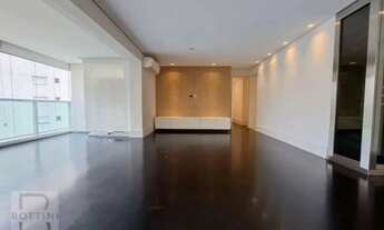 Imagem 2: Apartamento com 2 suítes, 111 m² - venda por R$ 2.200.000 ou aluguel por R$ 12.000/mês - B