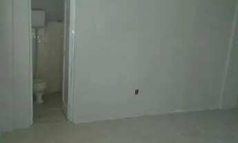 Imagem 5: CENTRO - RUA LIBERATO BARROSO, 307 ED TRIUNFO. - SALA, BANHEIRO SOCIAL