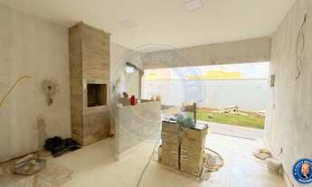 Imagem 3: Casa no condomínio Jardim Veneza 197 m² com 4 quartos sendo 3 suítes plenas