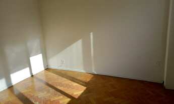 Imagem 6: Apartamento com 72 m2 - 2 quartos em Copacabana