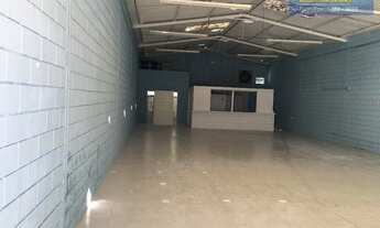 Imagem 2: Galpão para alugar, 300 m² por R$ 3.000,00/mês - Jardim Santa Rosália - Sorocaba/SP