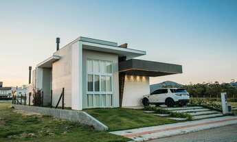 Imagem 3: Casa de alto padrão á venda no Condomínio Rosa Internacional - Praia do Rosa - Garopaba/SC