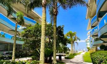 Imagem 2: Apartamento para venda com 175 metros quadrados com 4 quartos em Praia Brava - Florianópol