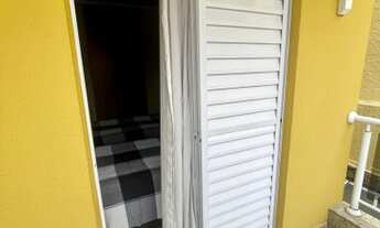 Imagem 2: Casa de condomínio com Três Dormitórios, uma é suíte