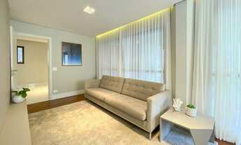 Imagem 4: APARTAMENTO REFORMADO COM 244 M², 4 QUARTOS SENDO 3 SUÍTES, 4 VAGAS E LAZER