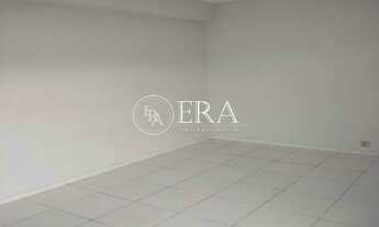 Imagem: Méier- Rua Santos Titara, varanda, 2 quartos