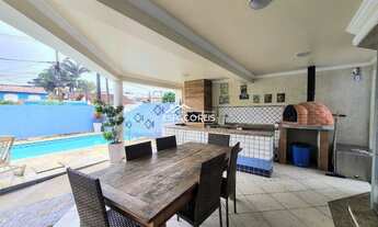 Imagem 5: Casa de 230 metros quadrados no bairro Geriba com 4 quartos