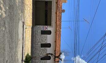 Imagem 2: Casa para venda possui 190 metros quadrados com 4 quartos no Parque Atheneu - Goiânia - Go