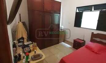 Imagem 6: CARVb0074-Casa para venda com 401 metros quadrados com 3 quartos em Democrata - Juiz de Fo