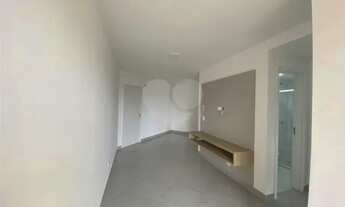 Imagem 2: Apartamento para aluguel e venda possui 62 metros quadrados com 2 quartos