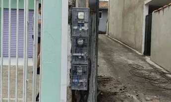 Imagem: Postes e padrão copel/cocel cobrimos todas