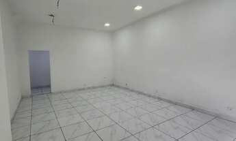 Imagem 2: Aluga-se salão Galpão / depósito com aluguel por R$3.300 /mês