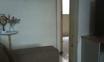 Imagem 1: Alugo quarto Quarto com aluguel por R$350 /mês