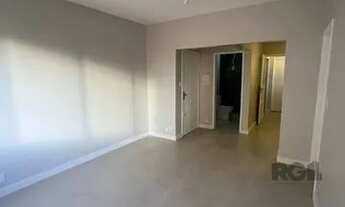 Imagem 12: Apartamento com vista para o Guaíba 2D no 14 andar, com 80m2 totalmente reformado, mobilia