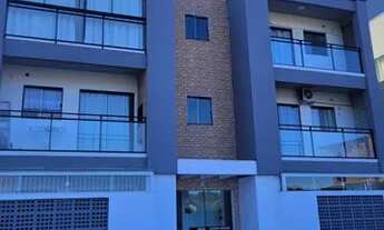 Imagem 2: Apartamento mobiliado a 700 metros do mar em Balneário Piçarras - SC