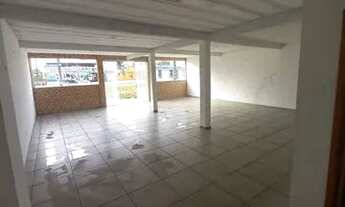 Imagem: Loja com terreno comercial