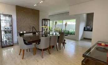 Imagem 3: Casa em Condomínio para Venda em São José dos Campos, Condomínio Chácara Serimbura, 3 dorm