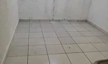 Imagem 5: Sobrado com 2 dormitórios sendo 2 suítes 2 vagas sala cozinha e quintal , próximo do hosp