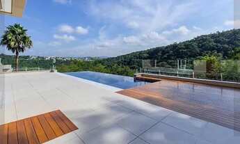 Imagem 7: Casa de condomínio para venda tem 435 metros quadrados com 4 quartos