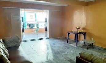 Imagem 2: Casa na Batista Campos, 7 quartos sendo 5 suites - 350m²