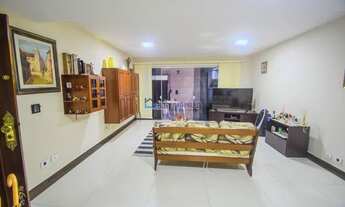 Imagem 5: Sobrado próximo ao metrô Praça da Árvore