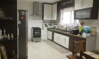 Imagem 4: Sobrado para venda possui 170 m2 com 3dorm. em Vila Rubens- Mogi das Cruzes - SP