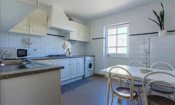 Imagem 2: Casa para venda com 175 metros quadrados com 2 quartos em Centro - Porto Belo - SC