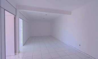 Imagem 3: Apartamento para Aluguel - Bairro Alto, 2 Quartos, 74 m2