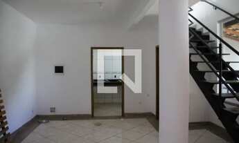 Imagem 2: Casa para Aluguel - Jardim Holanda, 3 Quartos, 190 m2