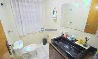 Imagem 6: Sobrado próximo ao metrô Praça da Árvore