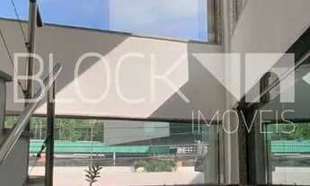 Imagem 3: Barra da Tijuca Galpão / depósito com 5 vagas na garagem