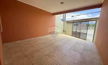 Imagem 4: Casa dos Sonhos em Peruíbe: Ótimo Preço, 2 Quartos