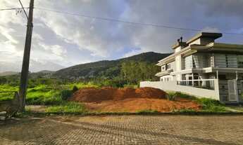 Imagem: Terreno Plano 450m² - Vista verde - Localização