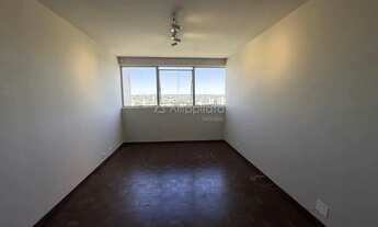 Imagem 7: Apartamento para alugar no Centro de Curitiba andar alto, vista incrível e sol o dia todo