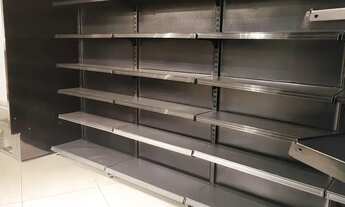 Imagem 2: Xcelente Loja Comercial na Praça Cosmorama 240m², Reformada e Pronta para Uso