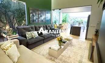 Imagem: Sobrado em condomínio com 330m² 3 quartos