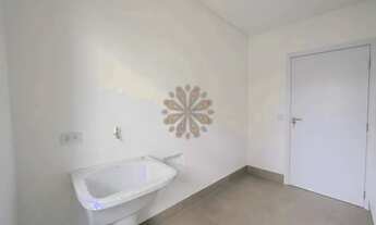 Imagem 4: Casa térrea alto padrão em Santa Felicidade com 3 quartos, amplo terreno e 4 vagas