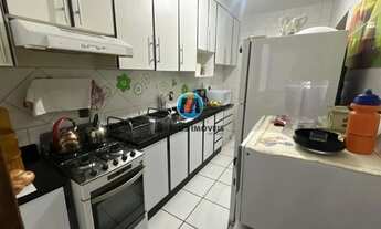 Imagem 4: Apartamento 2 q com suíte em Meia Praia quadra mar