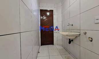 Imagem 5: Apartamento com 2 quartos no bairro Montese em Fortaleza, CE