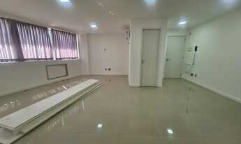 Imagem 4: Escritório para aluguel tem 45 metros quadrados em Barra Olímpica - Rio de Janeiro - RJ