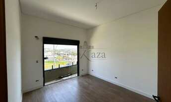 Imagem 6: Oportunidade - Casa em Condomínio - Jardim Panorama - Residencial Fogaça - 3 suítes - 250m