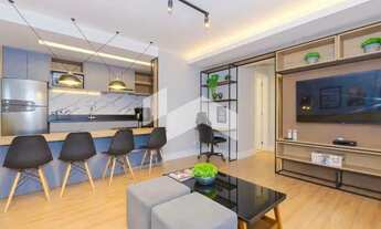 Imagem 3: Apartamento com 2 dormitórios e uma suíte no Batel