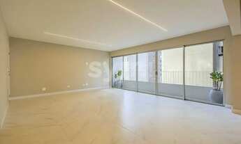 Imagem 2: Apartamento - REFORMADO - Água Verde